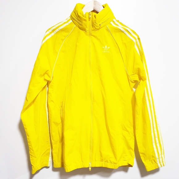 ADIDAS Men Yellow SST Windbreaker Jacket - Picture 4 of 9